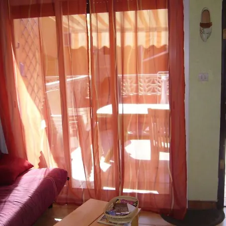 Mieukerien-afrikareservat 15 Min- 2 Min- By Interhome شقة