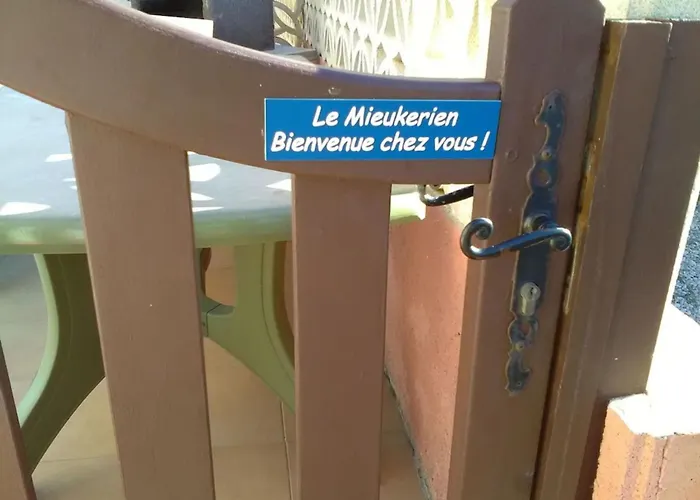 Mieukerien-afrikareservat 15 Min- 2 Min- By Interhome *